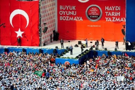 Başbakan Erdoğan: Milli irade hırsızlarını biliyoruz