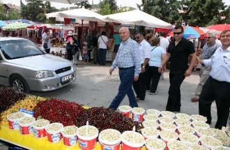 Başkan Yaşar, Ayaş Dut Festivali’ne katıldı