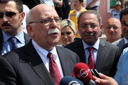 'Beklentinin altında karne nedeniyle çocukları üzmeyin hepsi telafi edilebilir'