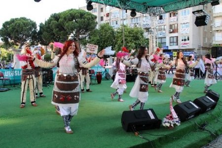 Bergama Kermesi, 77'nci kez coşkuyla başladı