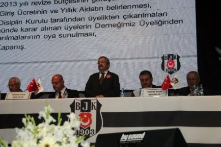 Beşiktaş'ta 'Olağanüstü İdari ve Mali Genel Kurul' toplantısı yapıldı