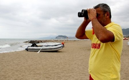 Boğulmalar en çok deniz dalgalı olduğu zamanlar yaşanıyor