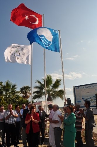 Burhaniye'nin 5 plajına mavi bayrak