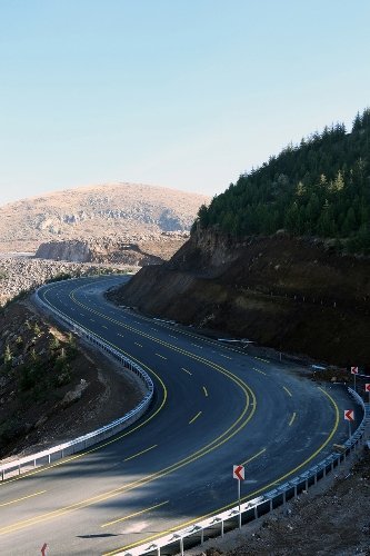 Büyükşehir yol için 300 bin ton asfalt kullanacak