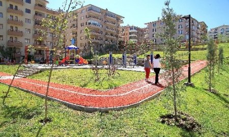 Çankaya yeni parklarla yeşilleniyor