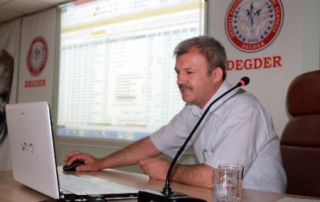 Denizli’de öğrenciler için tercih danışma merkezi açıldı