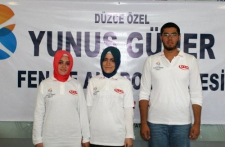 Düzce LYS şampiyonları Yunus Güner Fen ve Anadolu Lisesi'nden