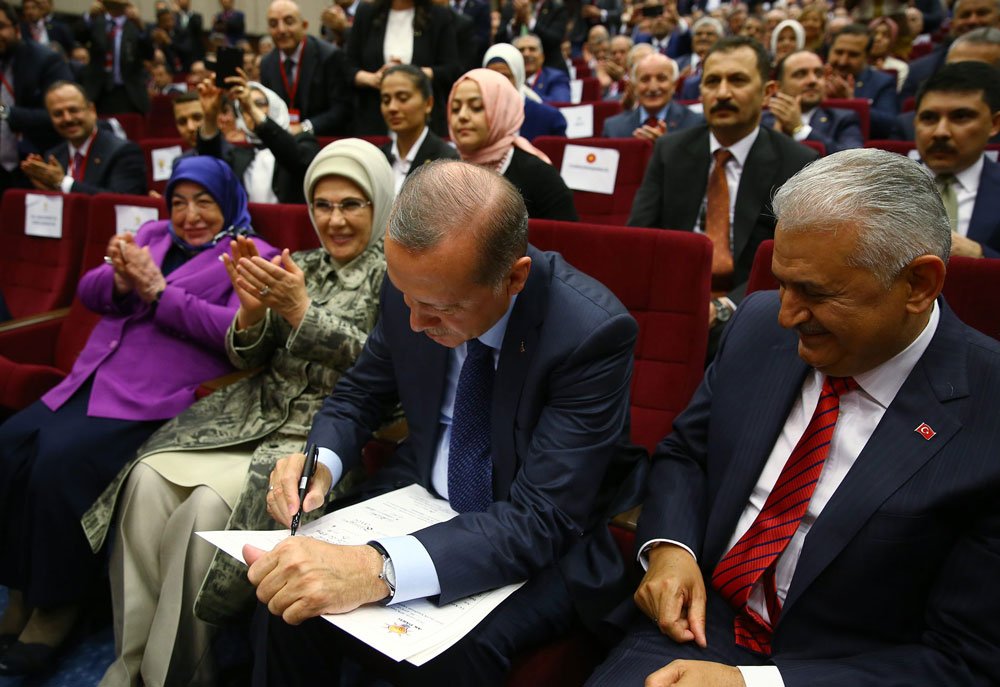 erdogan-akp-uyelik-2.jpg