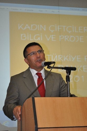 Eskişehirli kadın çiftçi Türkiye birincisi oldu, 60 bin lirayı aldı