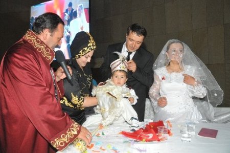 Etimesgut’ta sünnet ve nikah sevinci bir arada yaşandı