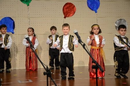 Fatih Koleji'nin küçükleri, hünerlerini sergiledi