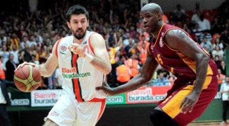 Galatasaray Medical Park’ı 86-85 yenen Banvit, seride durumu 3-1’e getirdi