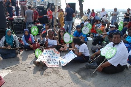 Greenpeace’ten Gezi eylemlerine isimsiz destek