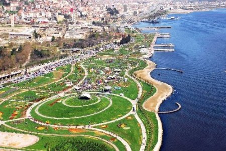 Halk, Gezi eylemcilerine örnek gösterilen Sekapark'ı çok sevdi