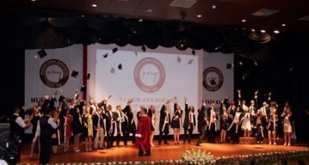 Hatay MKÜ'nün ilk doktorları mezun oldu