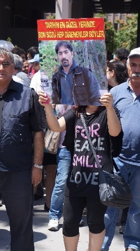 İHD ve ÇHD, Ethem Sarısülük için suç duyurusu yaptı