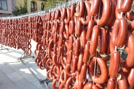 İkbal’in hedefi; geleneksel sucukta sektörün lideri olmak