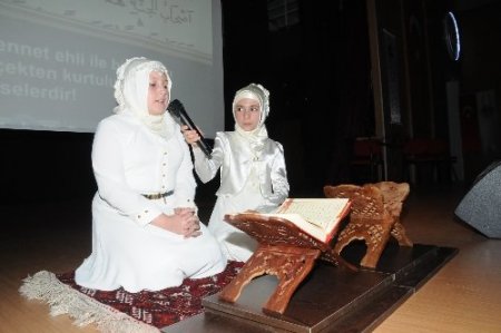 İmam hatipli öğrencilerden Kuran ziyafeti