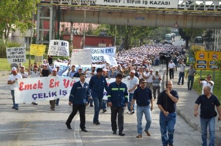 İSDEMİR'de işçi eylemi devam ediyor