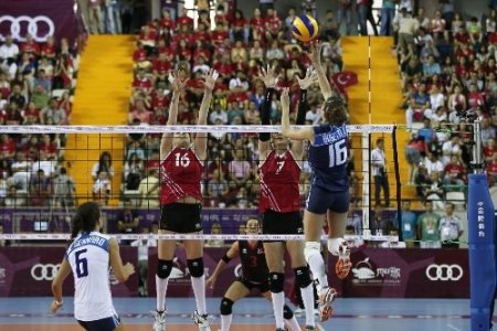 İtalya'ya 3-1 kaybeden Türkiye, Akdeniz Oyunları’nda gümüşte kaldı