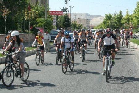 Kapadokya Bisiklet Festivali başladı