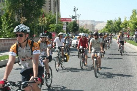 Kapadokya Bisiklet Festivali başladı