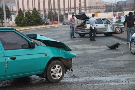 Kaza yapan sürücü ve yakınları arasında tartışma yaşandı