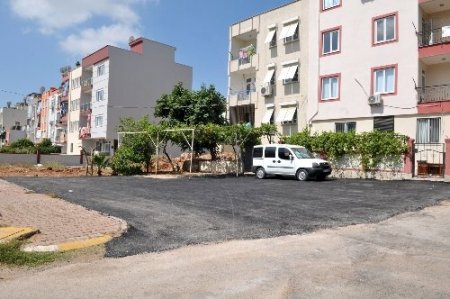 Kepez’de 5 mahalledeki 138 otopark asfaltlanacak