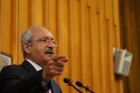 Kılıçdaroğlu: Türkiye'de siyasetçilere gençler 'adam gibi' ders verdi