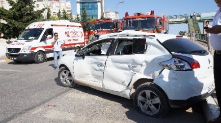 Maltepe’de trafik kazası: 3 yaralı