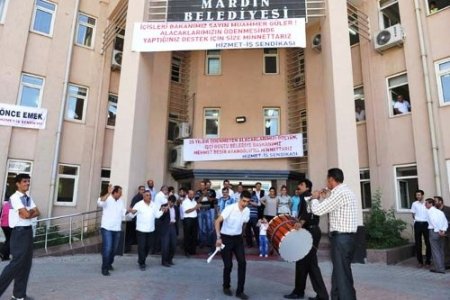 Mardin Belediyesi, işçilerin 25 yıllık alacaklarını sıfırlandı