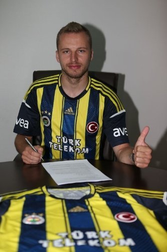 Michal Kadlec’e imza attıran Fenerbahçe'den Rudi Voller'e teşekkür