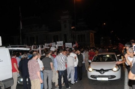 Mısır’daki darbe İstanbul'da protesto edildi