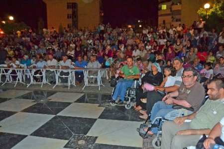 Muhsin Yazıcıoğlu Parkı’nda halk ozanları konseri düzenlendi