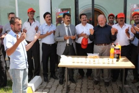 Muş Özel İdaresi, asfalt sezonunu başlattı