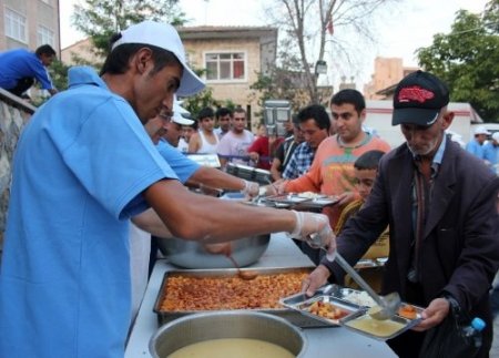 Nevşehir’de her gün bin 500 kişiye iftar yaptırılacak