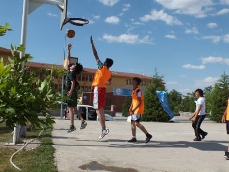 Nevşehir’de sokak basketbolu coşkusu