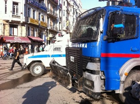 Nişantaşı esnafından polise destek