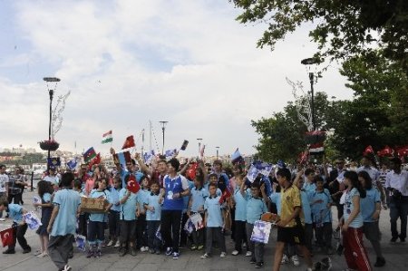 Olimpiyat çocuklarına Çanakkale'de coşkulu karşılama