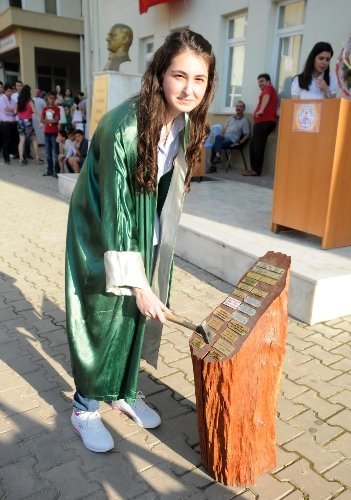 Orhangazi ÇPL'de mezuniyet coşkusu