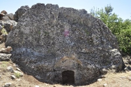 Pazarcık'ta tarihi eserler keşfedilmeyi bekliyor