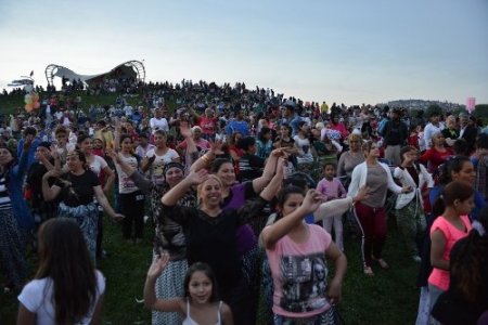 Roman Festivali renkli görüntülerle devam ediyor