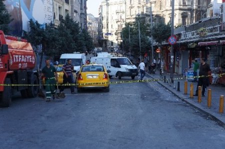 Taksim yaya trafiğine açıldı