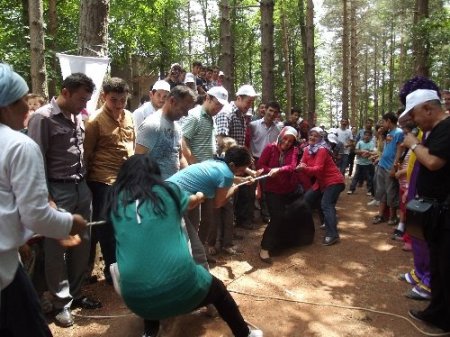 Termeli işçiler düzenlenen piknikte doyasıya eğlendi