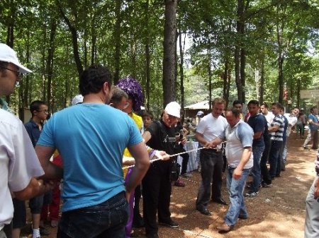 Termeli işçiler düzenlenen piknikte doyasıya eğlendi