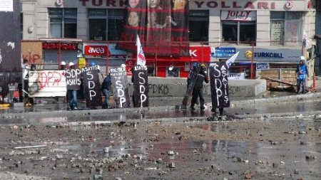 TOMA aracı böyle alev aldı