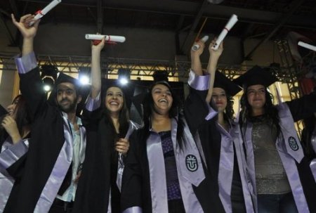 Tunceli Üniversitesi ilk mezunlarını verdi