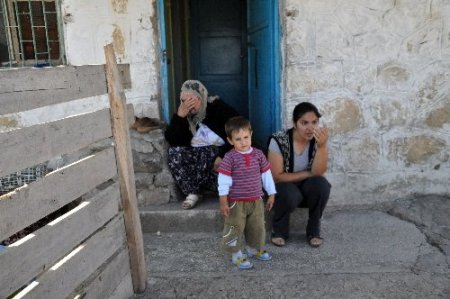 Tunceli'de Kanoğlu köyü uzun namlulu silahlarla tarandı