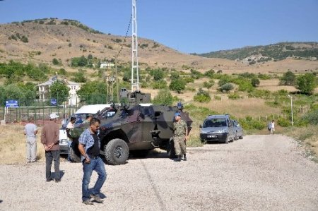 Tunceli'de Kanoğlu köyü uzun namlulu silahlarla tarandı