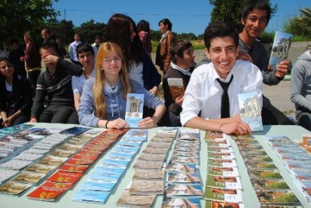 Turizm öğrencileri bölgenin kültürel varlıklarını tanıtıyor